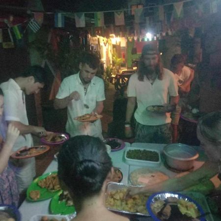 Sun Valley Backpackers Inn El Nido Zewnętrze zdjęcie