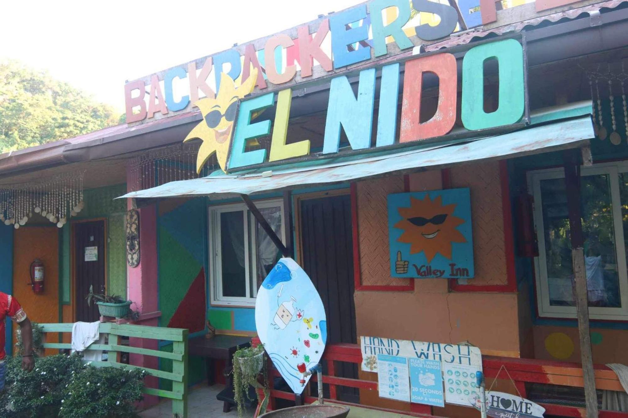 Sun Valley Backpackers Inn El Nido Zewnętrze zdjęcie