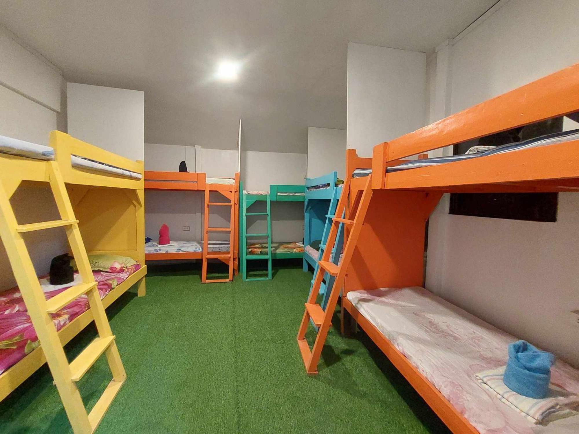 Sun Valley Backpackers Inn El Nido Zewnętrze zdjęcie