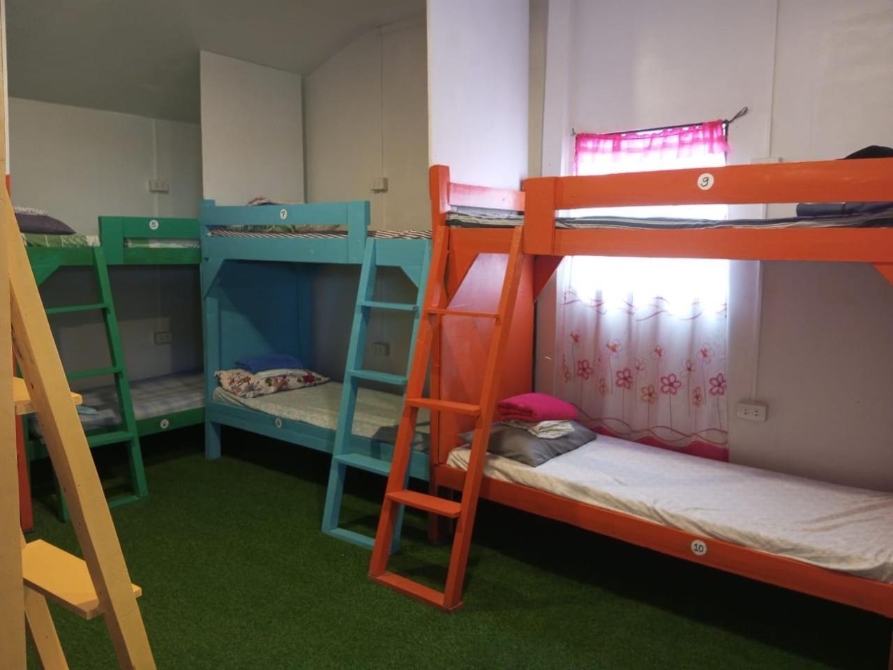 Sun Valley Backpackers Inn El Nido Zewnętrze zdjęcie