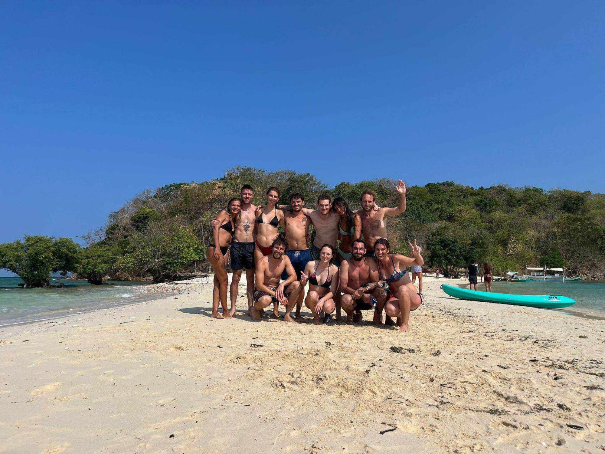 Sun Valley Backpackers Inn El Nido Zewnętrze zdjęcie